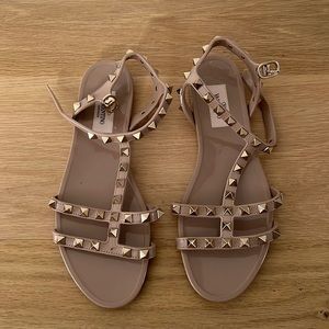 Valentino Rockstud flat rubber sandal
